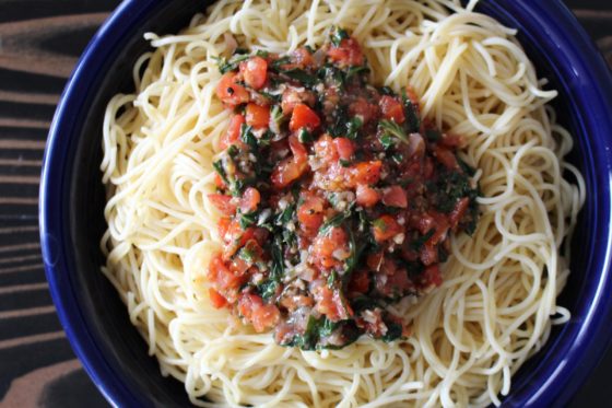 Garlicky Tomato Basil Spaghetti | What's For Dinner Esq.