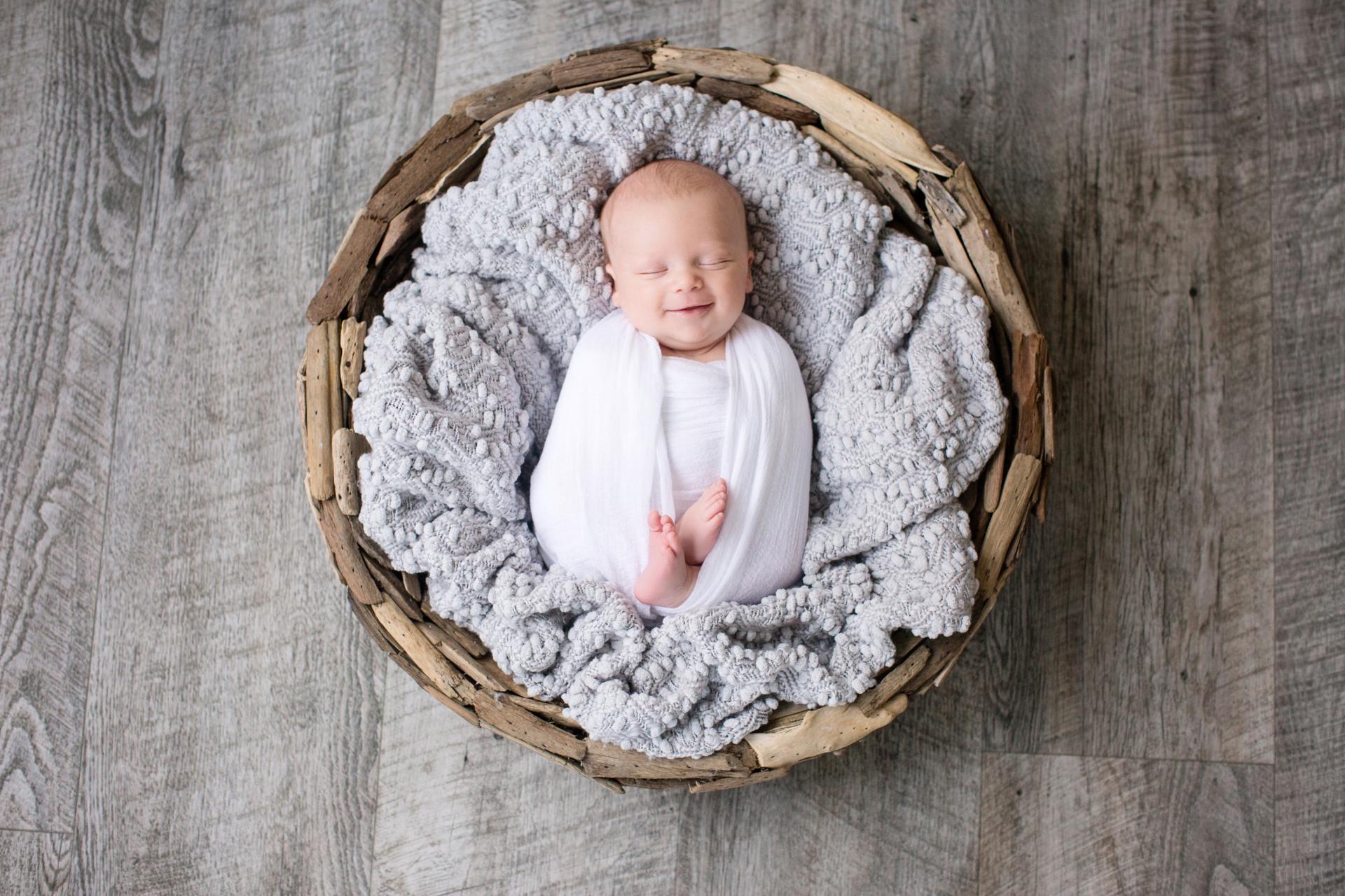 LOCAL: Newborn Photos at Little Nest Portraits by popular New Jersey lifestyle blogger What's For Dinner Esq.