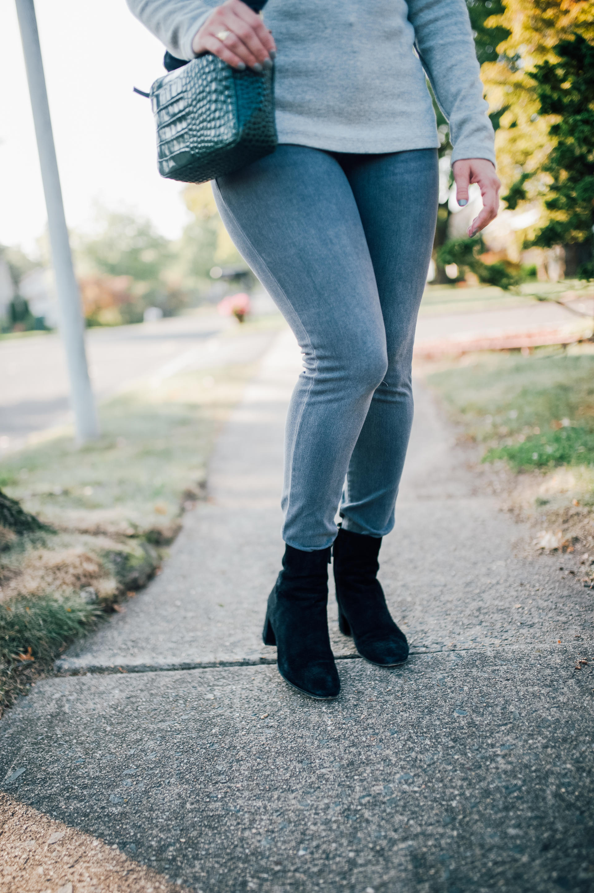 STYLE: Buttons and Fall Booties by New Jersey lifestyle blogger What's For Dinner Esq.