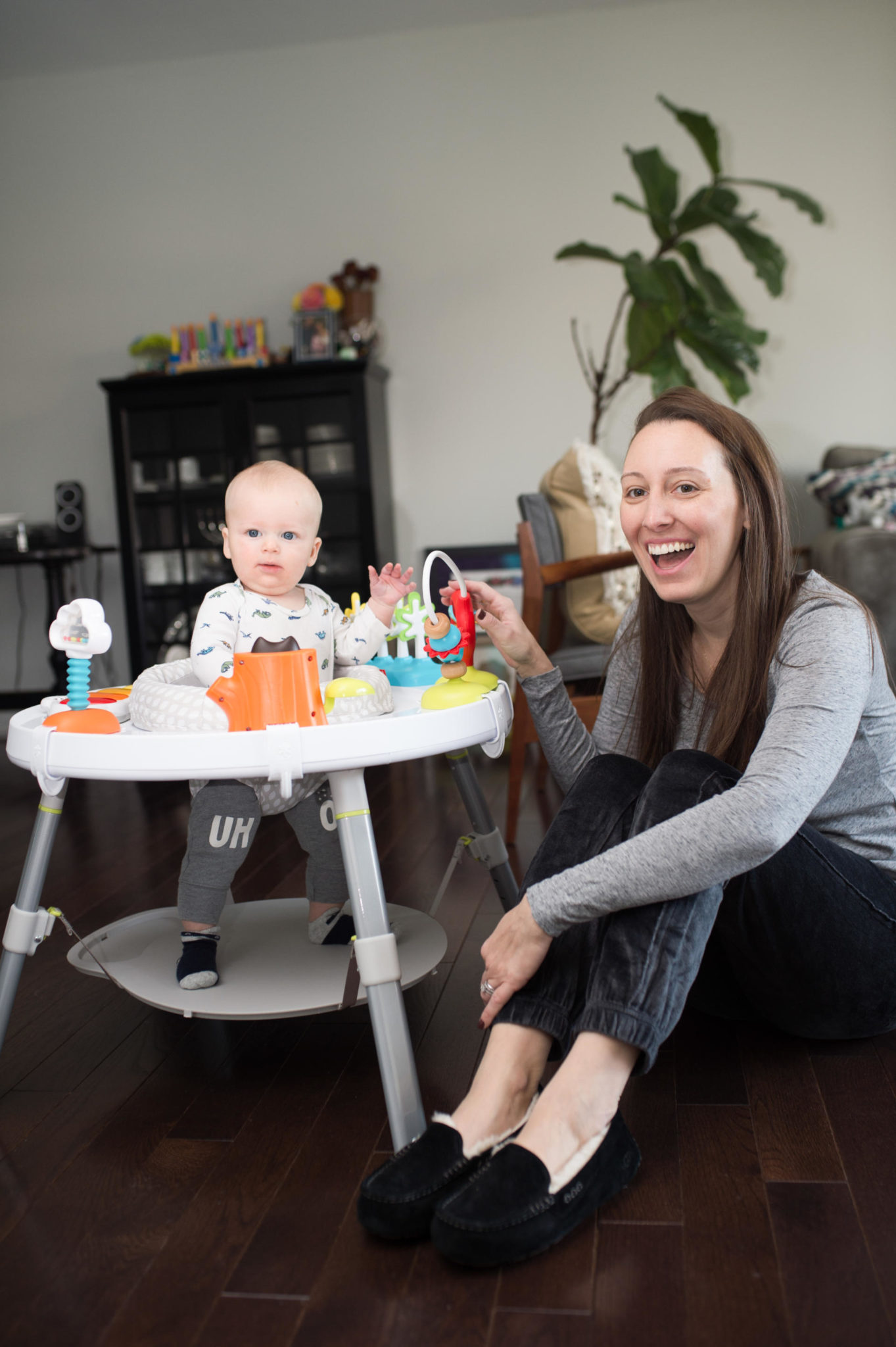 BABY: Sunday Mornings with Skip Hop Activity Center by popular New Jersey lifestyle blogger What's For Dinner Esq.